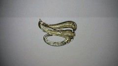 Brooch Pin Black and Gold-toned Wave shaped 2″ X 1-1/2