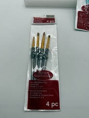 Craft Smart Paint brushes 4 packs total 14 Brushes w/rubber grip All sizes NEW
