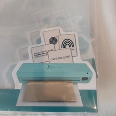 10 We R Memory Minc Transfer Folders 8.5 / 2 sheet total of 20 clear