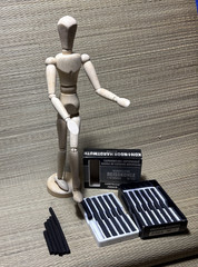 Drawing Class Art Supplies, Zippered Portfolio, Manikin, Charcoal, Pencils, GOOD