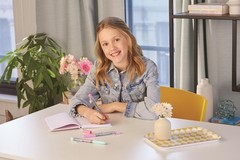 DIY Floaty Pens Kit – Create 3 Sparkly, Customizable Pens with Glitter & Char…