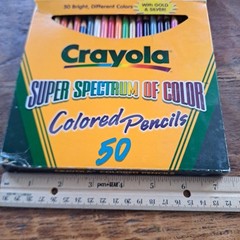 VTG 50 Crayola Super Spectrum Colored Pencils with Gold Silver Cerulean 1997