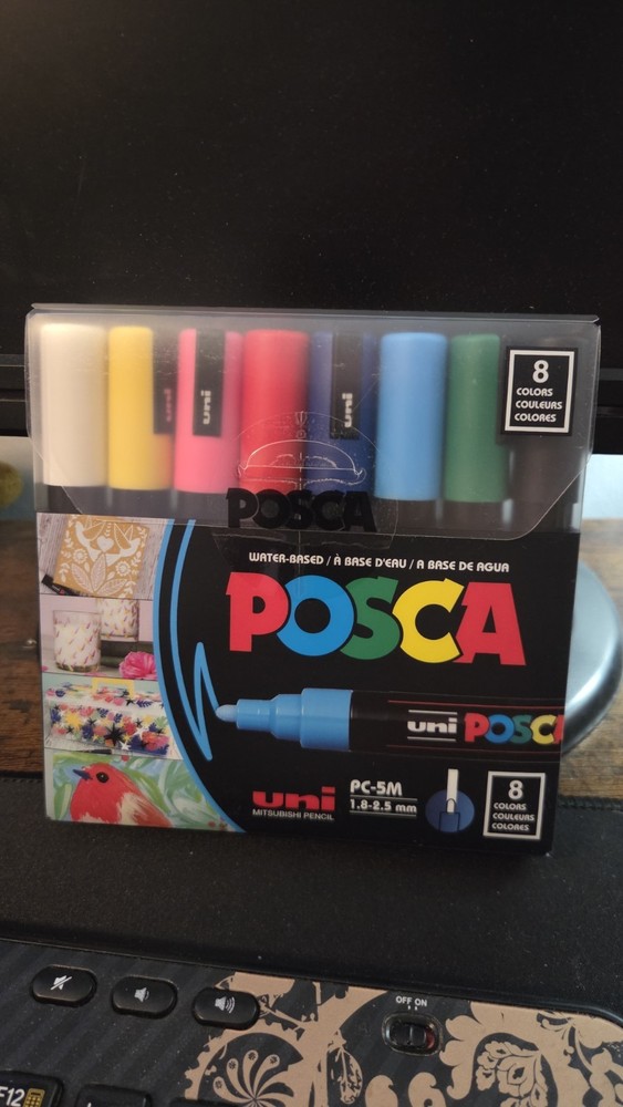 POSCA Paint Markers, Medium Point Marker Tips, PC-5M, Assorted Ink, 8 Count NEW