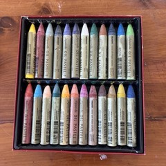 Mungyo Extra Soft Water-Soluble Oil Pastel Set of 24 – Please see pictures