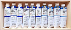HOLBEIN ARTISTS’ OIL PAINT LOT – 77 x 40mL TUBES – ALL HIGH SERIES – $5K NEW