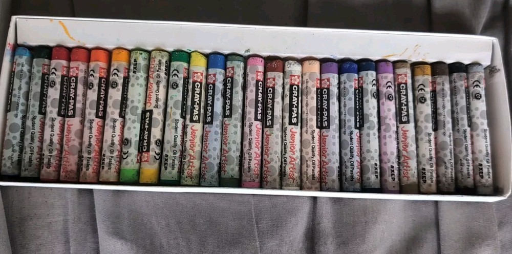 Sakura Cray-Pas Junior Artist Student Quality Oil Pastels 25 Colors