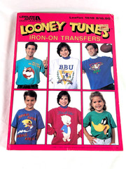 Looney Tunes Iron-on Transfer Book # 1518 VTG 1993 Leisure Arts TAZ Daffy Bugs