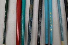 LOT (50) Brushes Ovaliry Mostly Royal USA Mixed Sizes Brushes Are Great F151