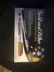 Gold And Silver Metallic Permanent Markers