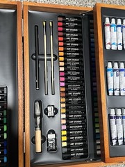 Art Studio By Battat Art Kit With Oil Watercolors Pastels Colored Pencils