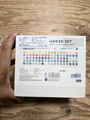 Arrtx 90 Acrylic Marker Box Set, brush-tip paint marker, water-based Sealed