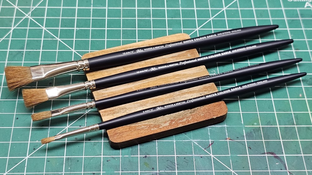 Winsor & Newton Professional Water Colour Kolinsky Sable Brush Set Of 4 Flats