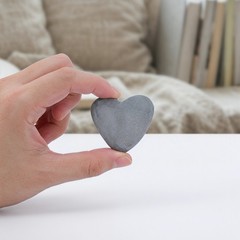 10Pcs Heart Shape Polished Rocks for Craft Painting Durable Small Stones Grey