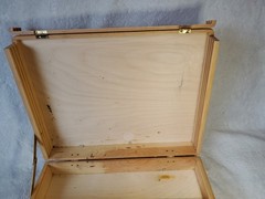 Vintage heavy-duty arts & crafts wooden storage case -16.5 in x 12.75 in ×4 in