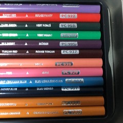 Prismacolor Premier Colored Pencils 24Ct Tin