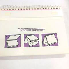 The Step by Step Art of Flower Arranging Wire Bound Hardcover Easel Format Book