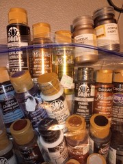 Assorted DecoArt FolkArt Acrylic Paint Lot Train Sets D&D Warhammer
