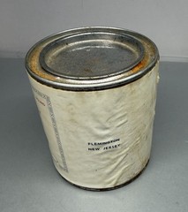 VINTAGE 1963 UNITED STATES BRONZE POWDER WORKS VENUS Gold GLASS METALLICS Medium