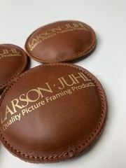 Print Weighs Set Of Four All Leather Genuine By Larson Juhl