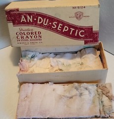 Vtg Au-Du-Septic Chalk “Dustless Crayon” Colored USED. No. 6124 Gold Medal