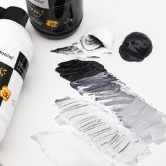 Lamp Black Acrylic Paint 500Ml / 17Oz Large Bottle | Semi Glossy Finish, High Pi