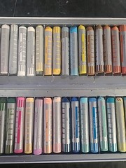 Galley Oil Pastels Platinum Studio Collection 36 Pastels New And Sealed