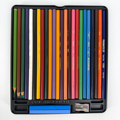 Prismacolor Premier Colored Pencils New 72 Count Metal Tin Soft Core Art Supply