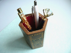 BROWN WODDEN KHATAM KARI PERSIAN PENCIL HOLDER in 6 SIDES HEXAGON SHAPE BOX