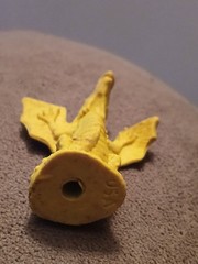 dragon eraser Yellow figure Spread Wings USA Pencil Topper Flying