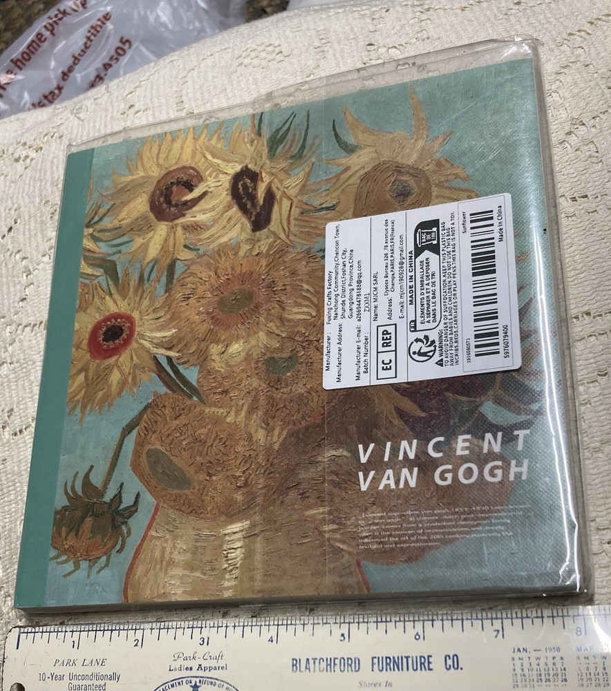 NIP Vincent Van Gogh “Sunflowers” Sketchbook Notebook Journal 8” x 8”