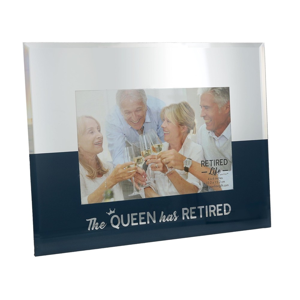 Pavilion The Queen Has Retired 6×4 Horizontal Photo Frame