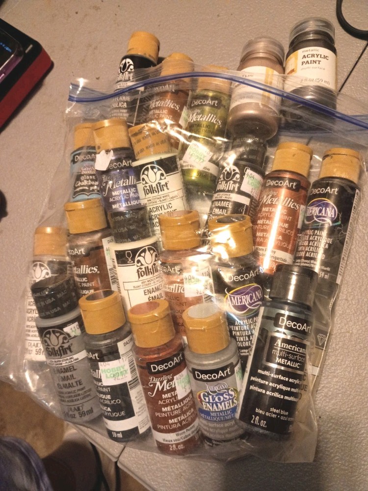 Assorted DecoArt FolkArt Acrylic Paint Lot Train Sets D&D Warhammer