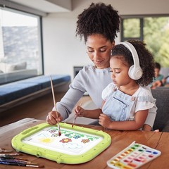 Ylovetoys Easel for Kids, Toddler Art Adjustable Standing, Green