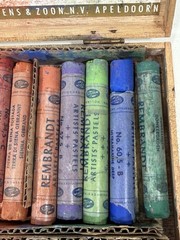 Vintage Talens Rembrandt Soft Pastels 12 Pieces Wood Box Set Made In Holland