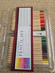 Studio Series Colored Pencil Set of 30 Premium Colored Pencils New