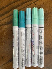Overseas Paint Marker 5 Green Multi Colored Oil Based Pen Permanent PMA-520