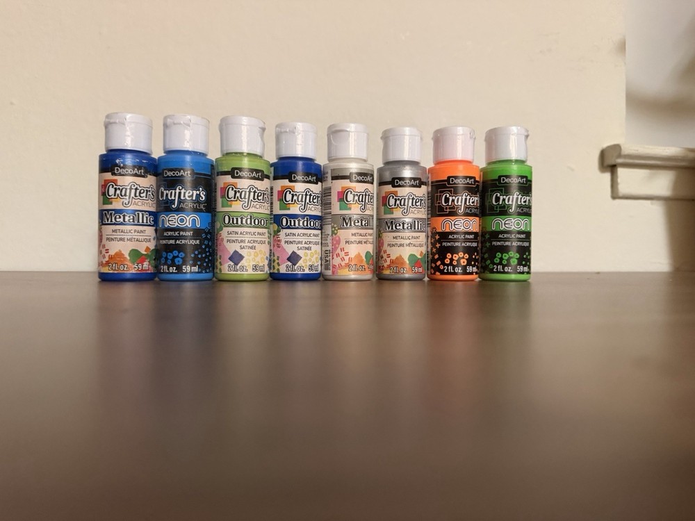 DecoArt Crafter’s Acrylic Craft Paint Lot of 8 2 fl oz Bottles Metallic Neon