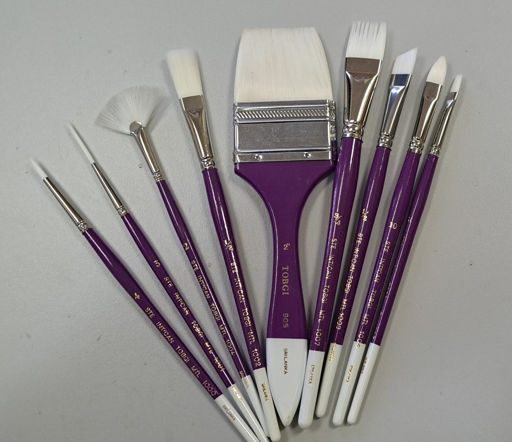 Wide selection Artist Synthetic Sable brushes to choose from -Short Handle