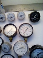 37 EA. GAUGES, VARIOUS STYLES, SIZES, RANGES, SOME NOS, OR ARTS & CRAFTS DECOR