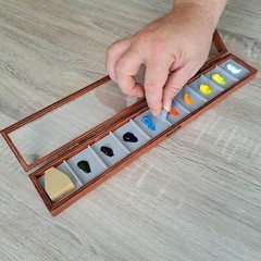 Palette case for oil paints for 9 colors