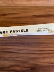 VTG KOSS 24 SQUARE PASTELS KOREA Art Supplies ONLY BLACK USED