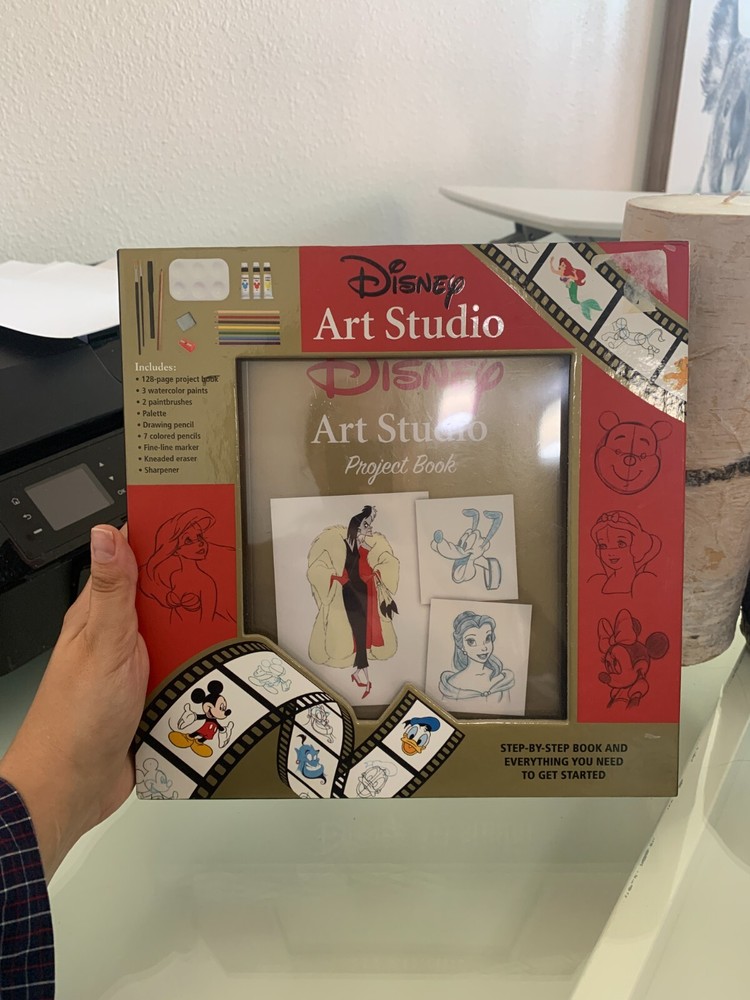 Disney Art Studio Project Book and Kit