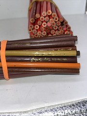 Lot 100 Crazart Prang Crayola Colored Pencils Red Brown BULK Used New Mixed ~7”
