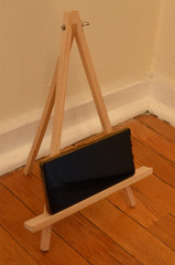 Daiso Japan Wooden Easel Cell Phone Stand Large, 12.5 x 9 x 1.45 inch 1 pack