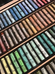 Sennelier Pastels à l’Écu 100-Color Landscape Collection Soft Pastels Box Set
