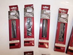 Art Advantage Willow Charcoal – 9ea Thick sticks – 4es Assorted sticks – 1ea Med