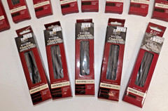 Art Advantage Willow Charcoal – 9ea Thick sticks – 4es Assorted sticks – 1ea Med
