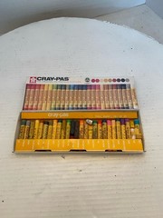 Cray-Pas The original Oil Pastels 25 Sticks Art Set Pastels good condition used