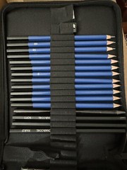 Drawing kit with zipper case NEW Shipping Included