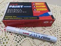 Uni-Paint PX-20 Oil-Based Paint Marker Medium Line White Box Of 11 Markers